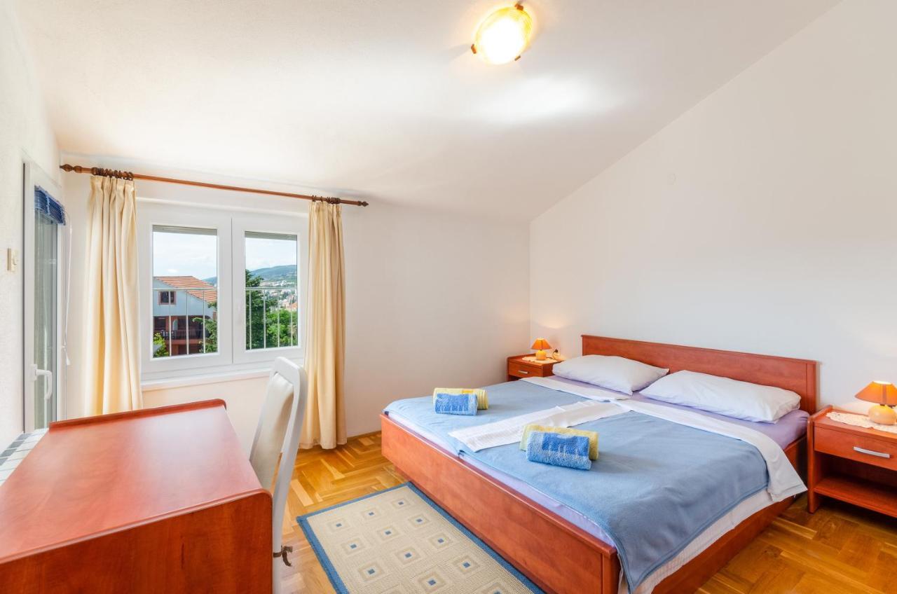 Apartmani Suncica Selce Exterior foto